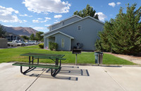 Mountain View Apartments in Winnemucca, NV - Foto de edificio - Building Photo