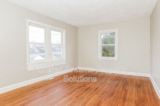 401 Gregory St SW in Winston-Salem, NC - Building Photo - Building Photo