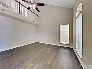 5946 Laurenfield Dr in Charlotte, NC - Building Photo - Building Photo