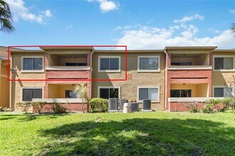 662 Kenwick Cir in Casselberry, FL - Building Photo - Building Photo