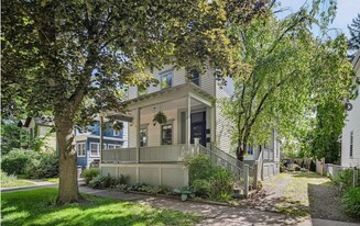 213 Park Pl, Unit 1 in Ithaca, NY - Building Photo