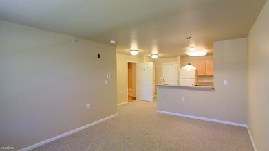 16910 Garden View Cir in Detroit, MI - Building Photo - Building Photo