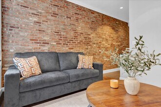 346 E 18th St in New York, NY - Building Photo - Building Photo