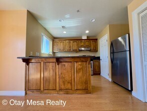 1061 Saturn Blvd in San Diego, CA - Building Photo - Building Photo