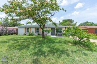 1430 Westview Dr in Abilene, TX - Building Photo - Building Photo