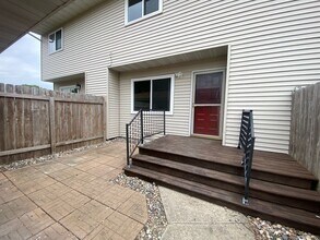 2191 4th Ave E in West Fargo, ND - Building Photo - Building Photo