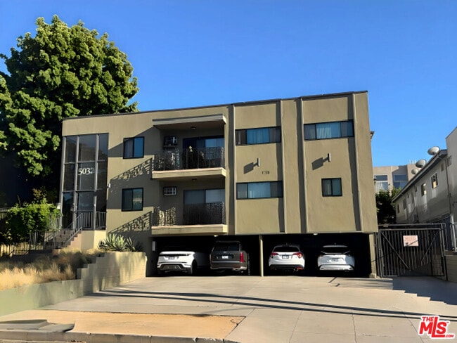 Building Photo