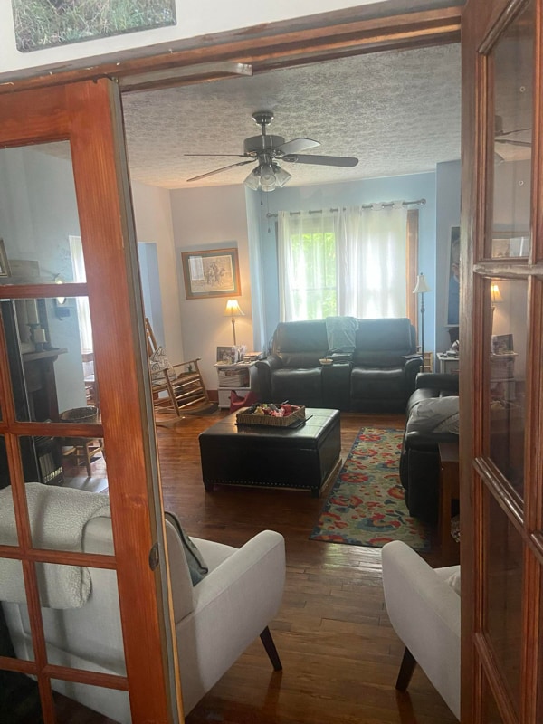 248 Pine St in Paintsville, KY - Building Photo - Building Photo