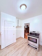 13523 Santa Rosa Dr in Detroit, MI - Building Photo - Building Photo