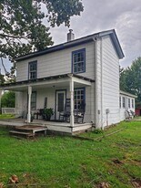 12611 Fredericksburg Turnpike in Woodford, VA - Building Photo
