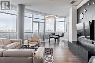 80-LPH80 Marine Parade Dr in Toronto, ON - Building Photo - Building Photo