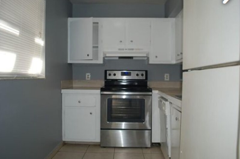 3556 NW 114th Terrace in Coral Springs, FL - Building Photo