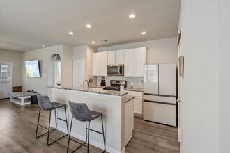 2221 Raider Dr in Conroe, TX - Building Photo - Building Photo