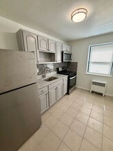 242 Prospect Street in East Orange, NJ - Building Photo - Interior Photo