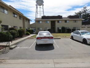 Maxwell Garden Apartments in Maxwell, CA - Building Photo - Building Photo