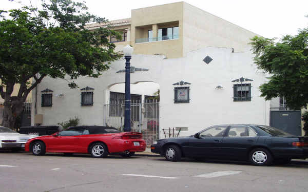 1637 State St in San Diego, CA - Building Photo - Building Photo