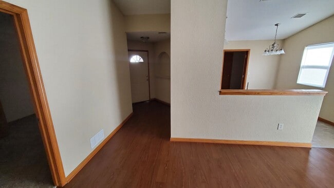 1622 Clover Dr in Junction City, KS - Building Photo - Building Photo