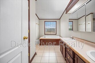 2588 Johnson Creek Rd in Columbia, TN - Building Photo - Building Photo