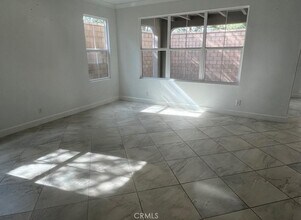 131 Yuba in Irvine, CA - Building Photo - Building Photo