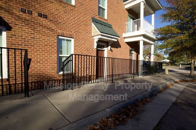 property at 11712 Chester Village Dr