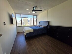 411 Hobron Ln, Unit #1506 in Honolulu, HI - Building Photo - Building Photo
