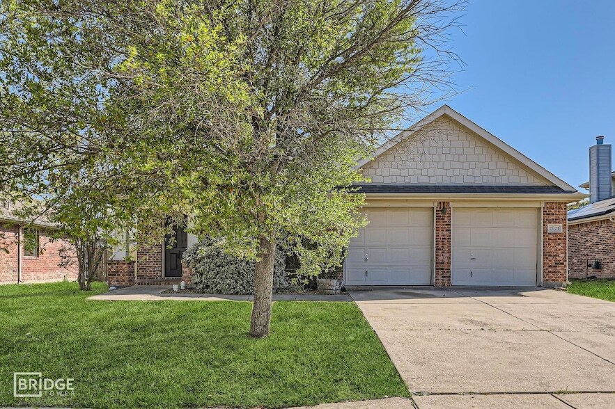 2021 Cobblestone Trail in Forney, TX - Foto de edificio