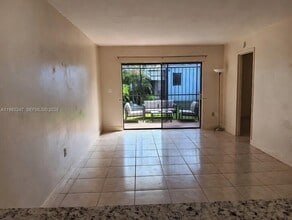 6259 W 24th Ave in Hialeah, FL - Building Photo - Building Photo
