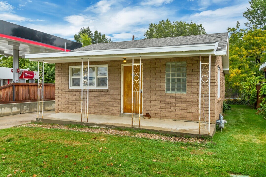 35 E 600 N in Spanish Fork, UT - Building Photo