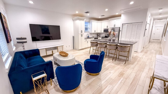 214 C St in Lake Worth Beach, FL - Building Photo - Building Photo