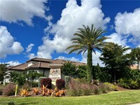 9393 Pocida Ct in Naples, FL - Foto de edificio - Building Photo