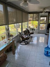 10531 Meadow Hill Dr in Port Richey, FL - Foto de edificio - Building Photo