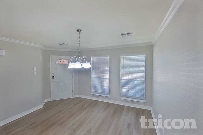 5646 Hunters Bend Ln in Dallas, TX - Building Photo - Building Photo