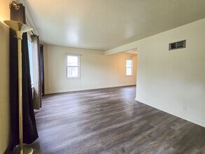 654-656 Ripley Ave in Eau Claire, WI - Building Photo - Building Photo