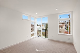 1537 NW 59th St in Seattle, WA - Building Photo - Building Photo