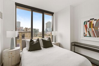 1138 W Randolph St-Unit -2608 in Chicago, IL - Building Photo - Building Photo