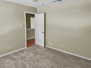 14215 Daylight Ridge in San Antonio, TX - Building Photo - Building Photo