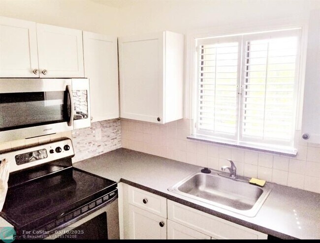 property at 1201 S Flagler Ave