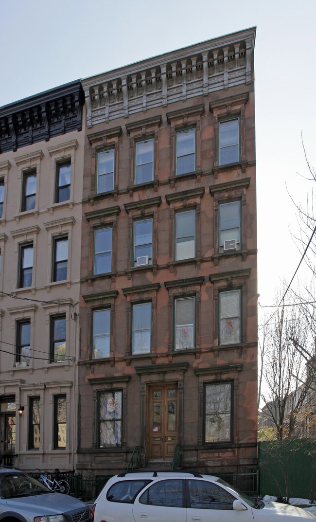 257 8th St in Jersey City, NJ - Foto de edificio - Building Photo
