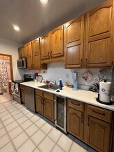 374 North St, Unit 1 in Boston, MA - Foto de edificio - Building Photo