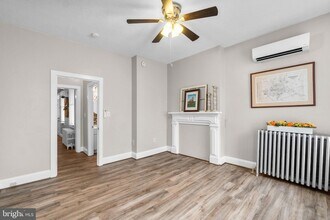 15 E 4th St in Frederick, MD - Foto de edificio - Building Photo