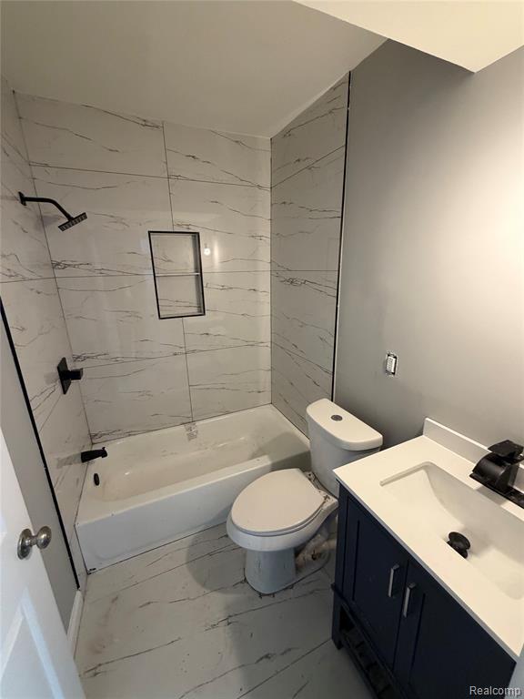 21631 Colgate St in Farmington Hills, MI - Building Photo - Building Photo