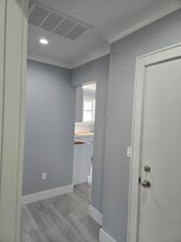 227 Columbia Ave, Unit 2 in Cliffside Park, NJ - Foto de edificio - Building Photo