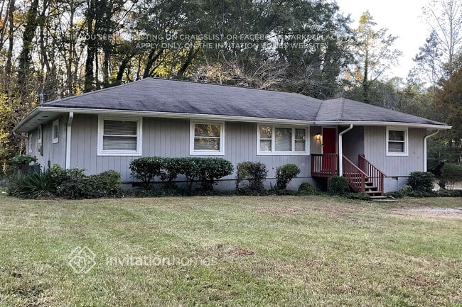 207 Brown Rd in Stockbridge, GA - Foto de edificio - Building Photo