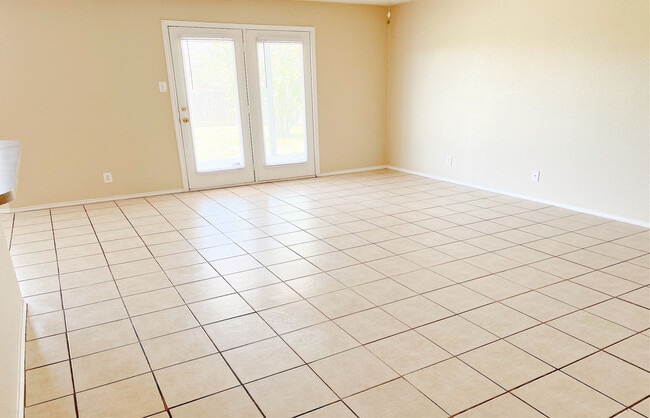 4203 Lonesome Dove Dr in Killeen, TX - Building Photo - Building Photo