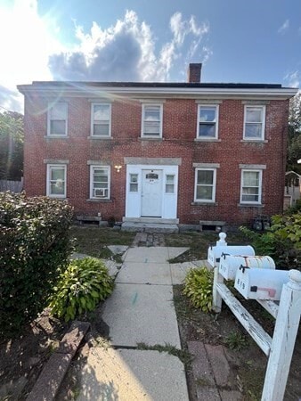 property at 815-819-819 River St