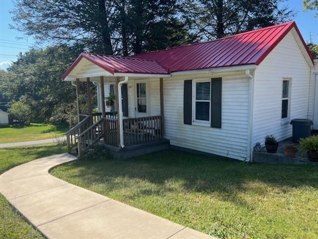 property at 803 Noblin St