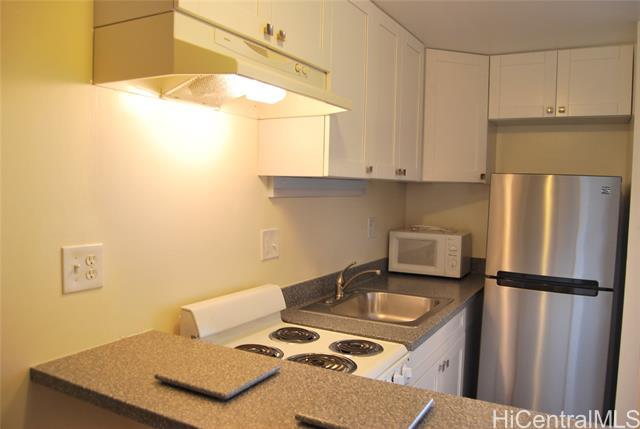 property at 1060 Kamehameha Hwy