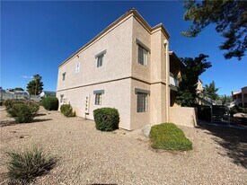 5174 S Jones Blvd in Las Vegas, NV - Building Photo