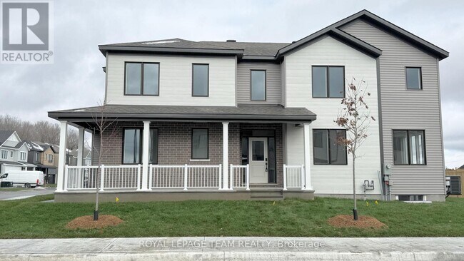 122 Tonic Cres in Ottawa, ON - Building Photo - Building Photo