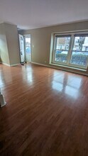 2233 Flower Ct in Schaumburg, IL - Building Photo - Building Photo